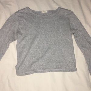 brandy melville grey cropped long sleeve NWOT